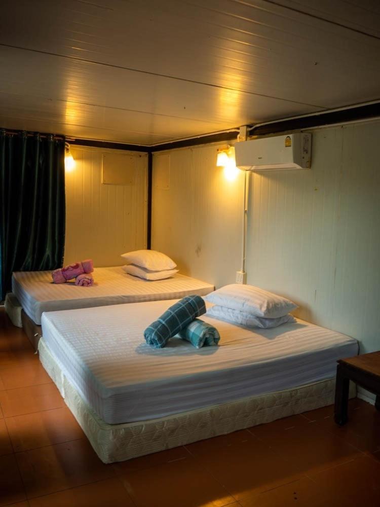 Beach Box Resort At Rimlay Rayong Buitenkant foto