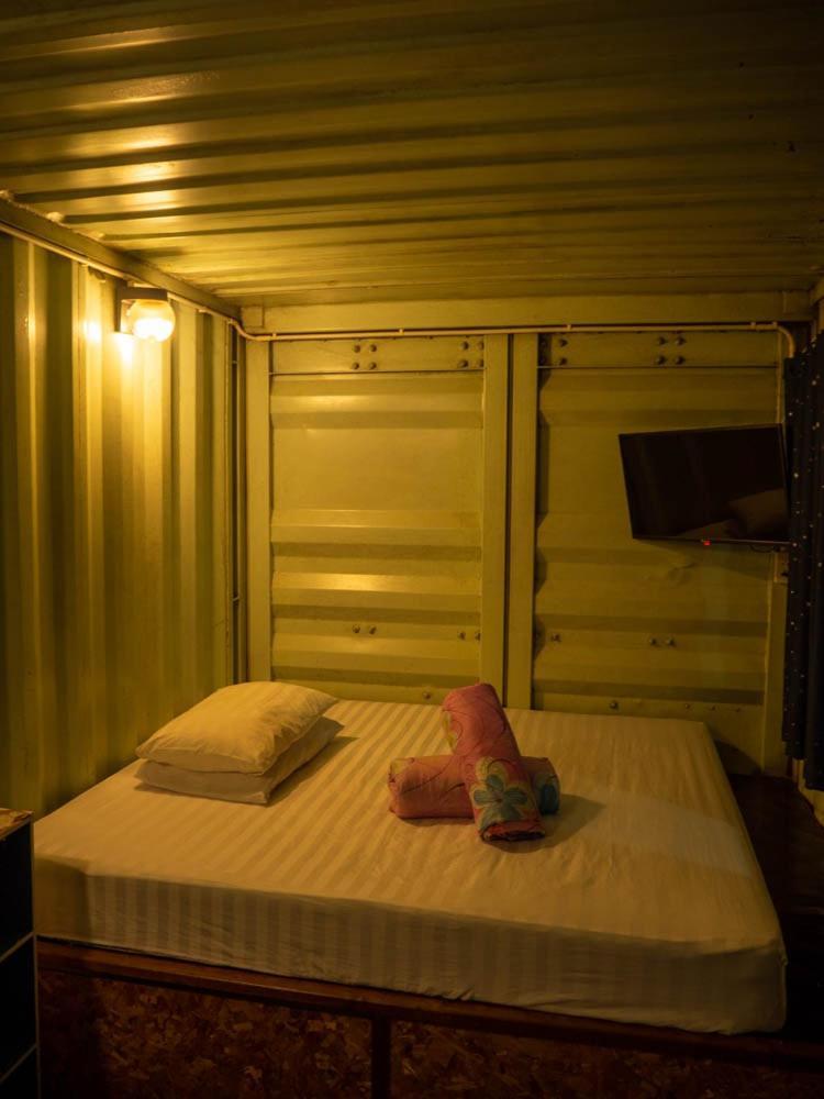 Beach Box Resort At Rimlay Rayong Buitenkant foto