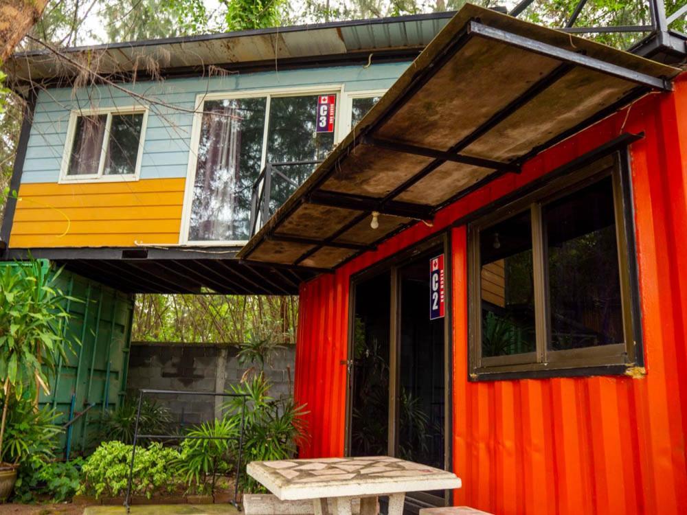 Beach Box Resort At Rimlay Rayong Buitenkant foto
