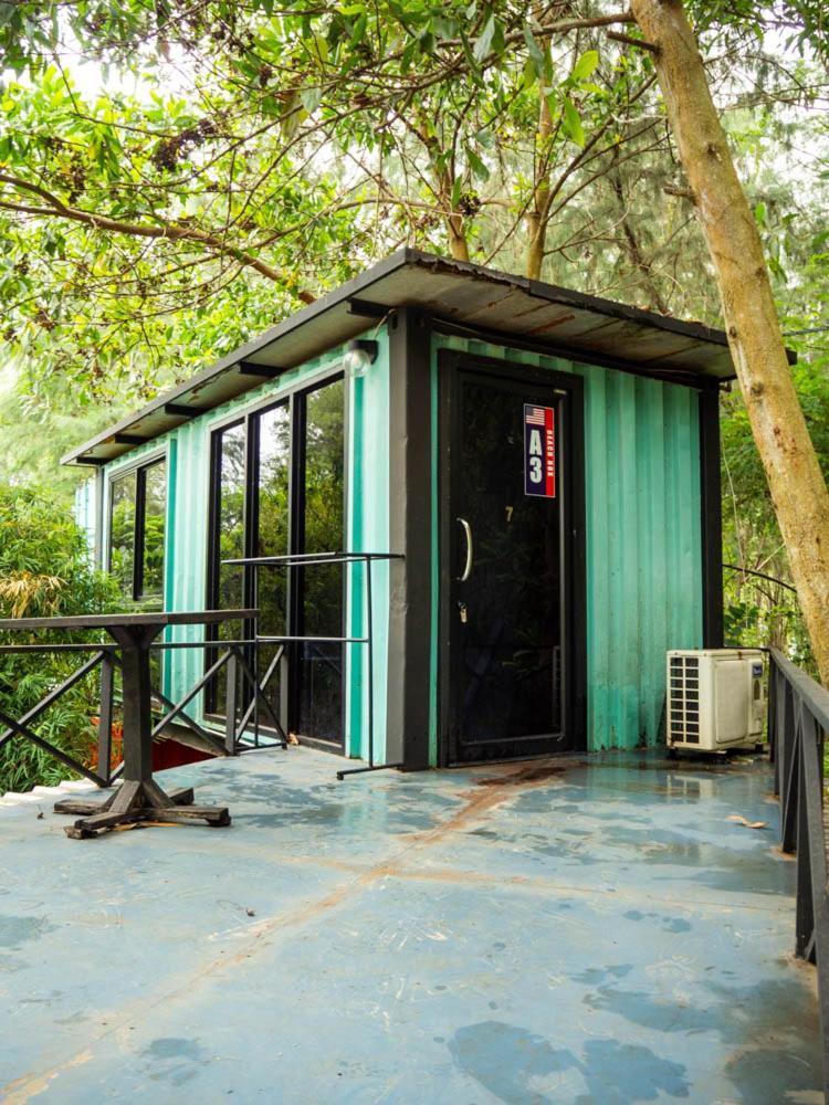 Beach Box Resort At Rimlay Rayong Buitenkant foto